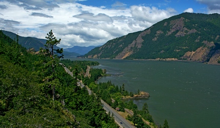 Columbia River Gorge from the Wygant Peak trail